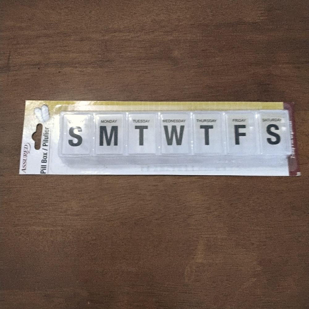 SEVEN DAY PILL BOX